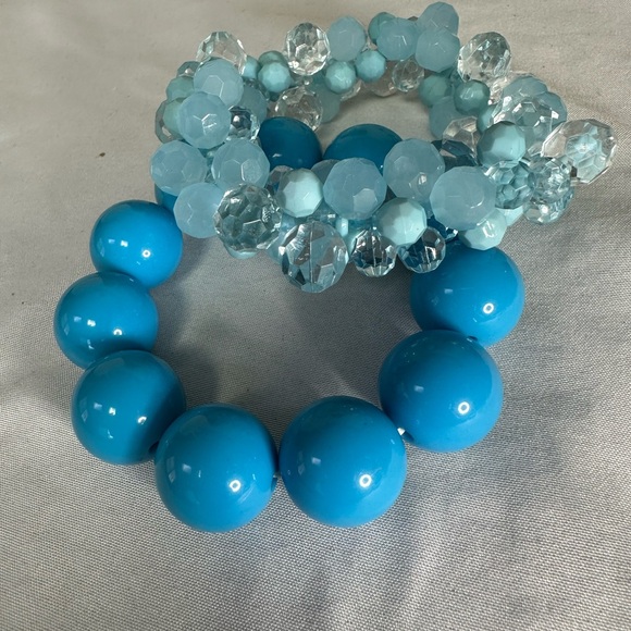 Gumball and bubble bead bracelets and choker necklace - Picture 5 of 7